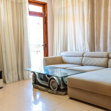 Family House Katerini Pensionat